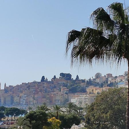 Menton Bord De Mer Studio Calme Avec Balcon, Ascenseur, Climatisation, Ideal Location Quiet Near Sea, Balcony, Elevator, Ac 外观 照片